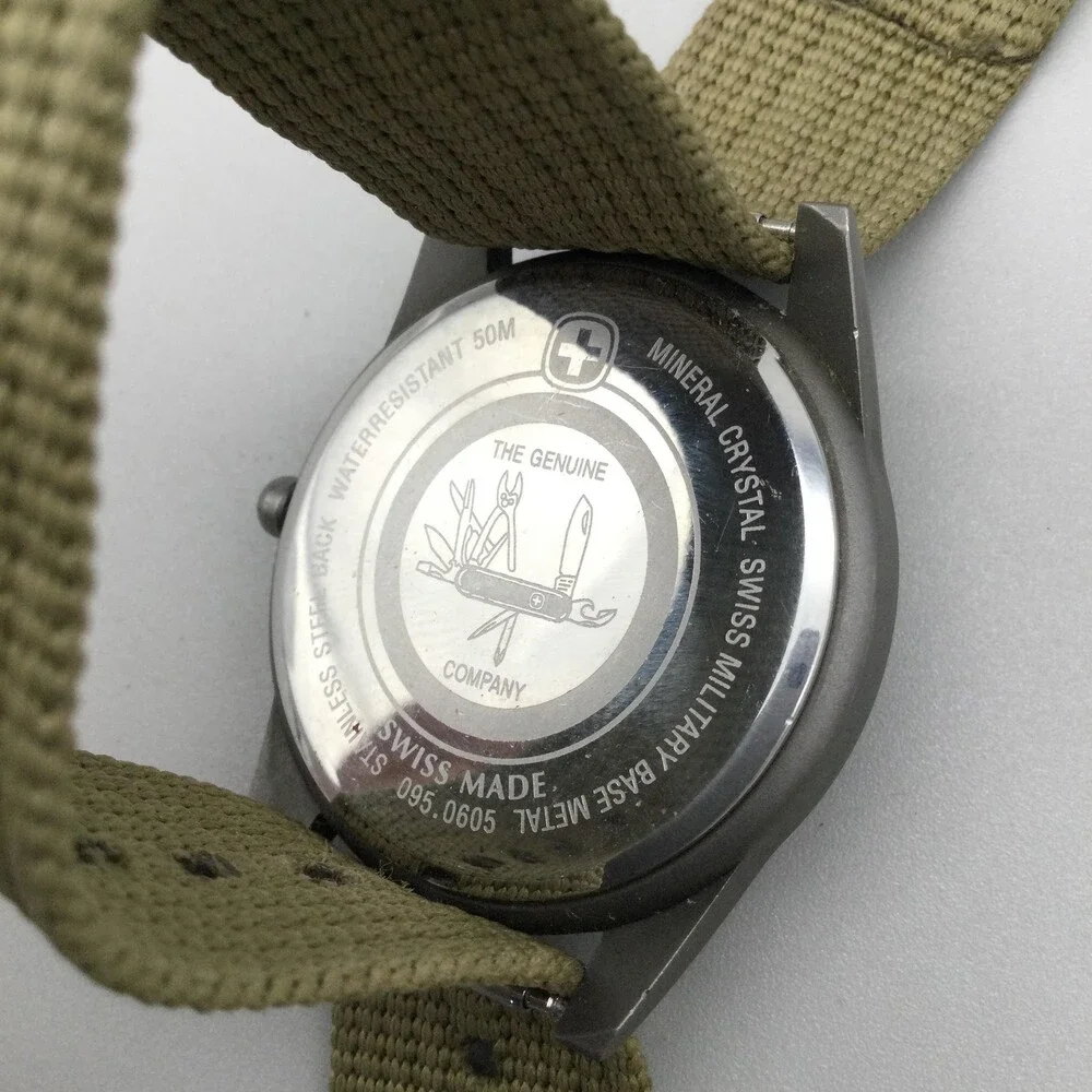 Wenger SAK Design Mens Watch 37mm Black Dial Green Nylon Date Swiss New Battery